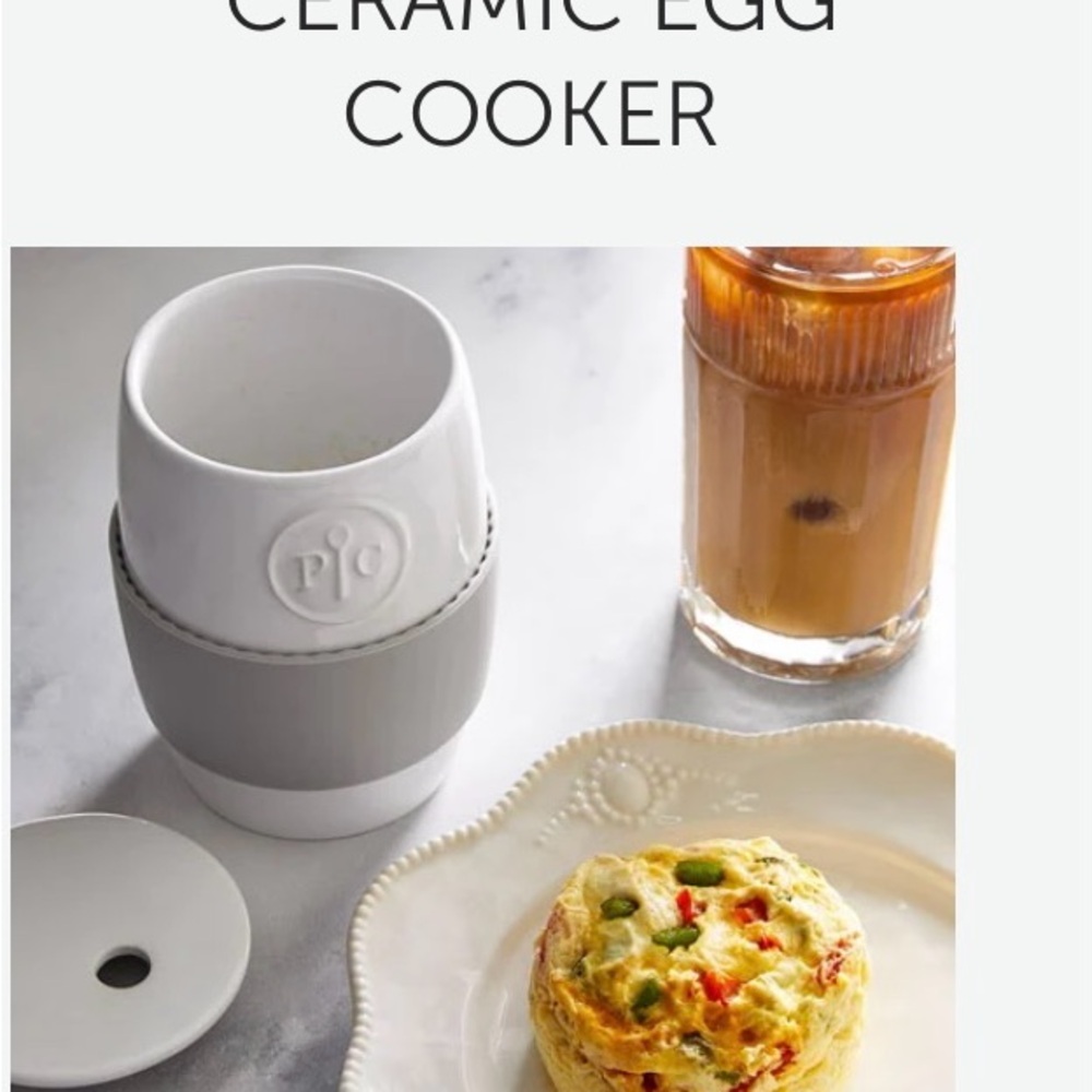 Pampered Chef Ceramic Egg Cooker - white